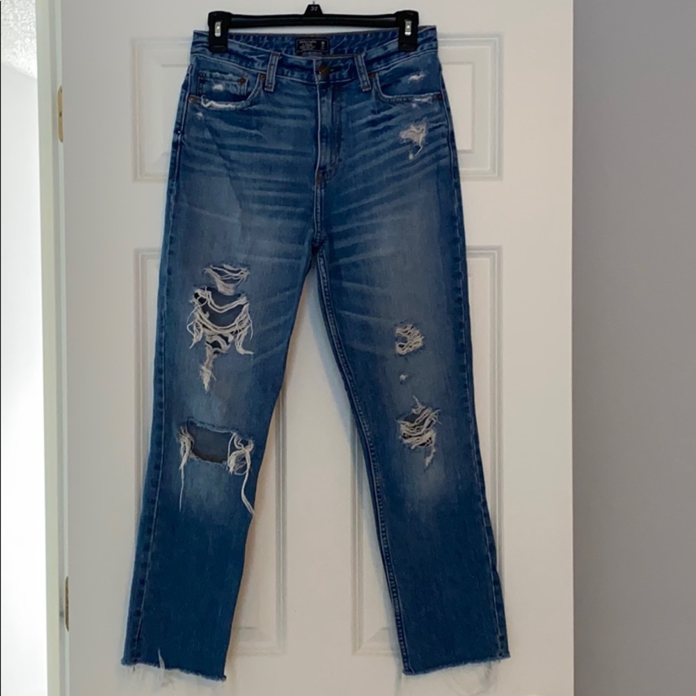 A&F Girlfriend Jeans - size 26 (2)